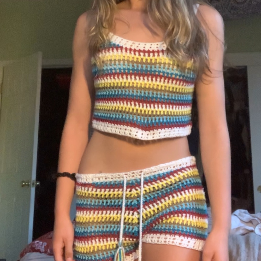 Pacsun | crocheted top and shorts - Picture 2 of 2